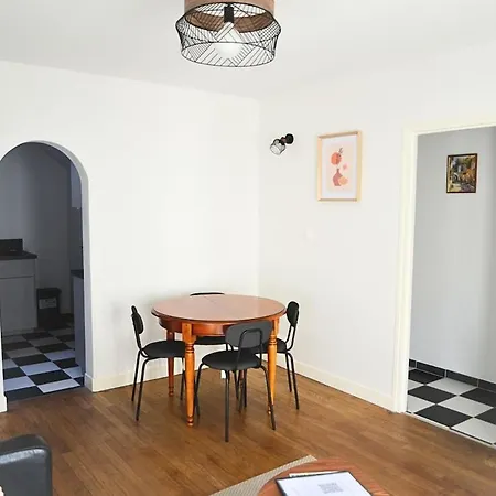 Maison De Climatisee - Metro A 250m *