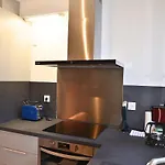 Σπίτι διακοπών Maison De Climatisee - Metro A 250m *